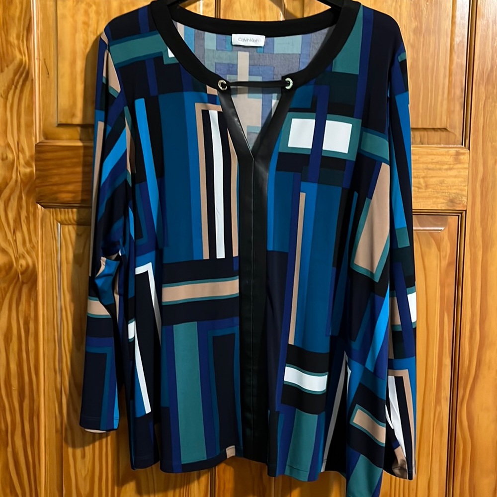 Calvin Klein Blouse. No tag/fits like a 3x